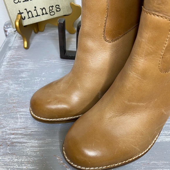 Lucky Brand Maidie tan brown leather knee high smoothed out boots Size 8M - Picture 3 of 8